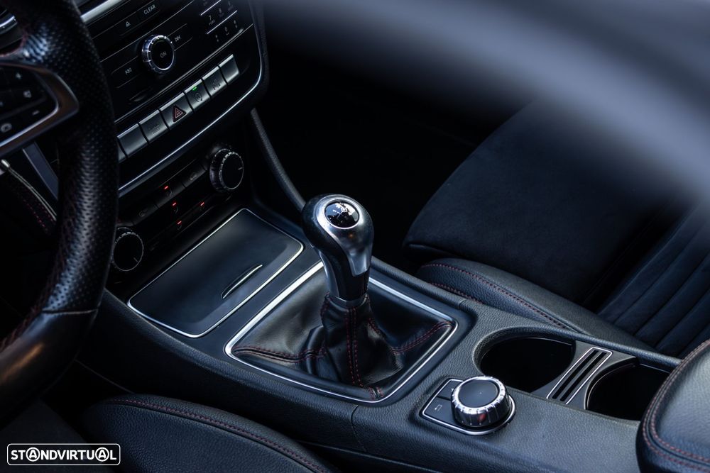 Mercedes-Benz CLA 180 d AMG Line - 23