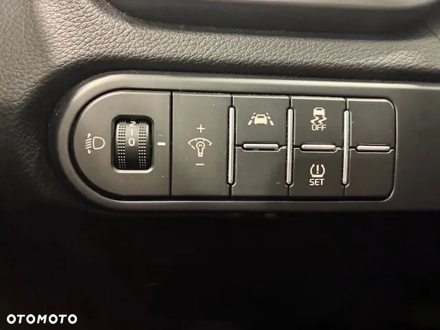 Kia Ceed 1.4 T-GDI M DCT - 30