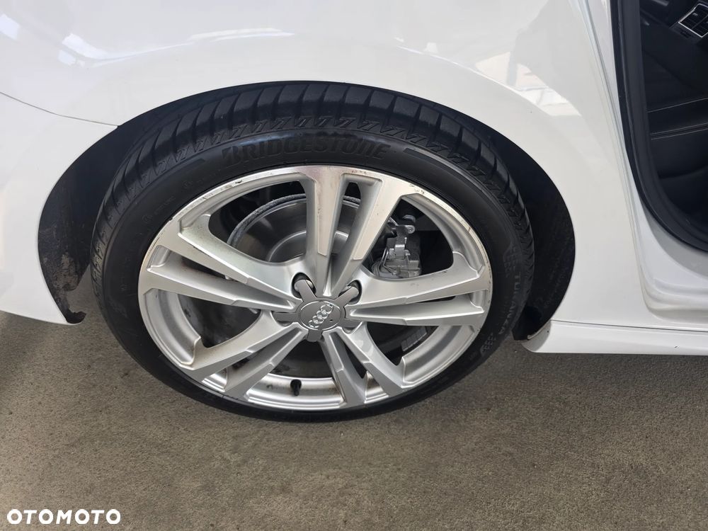 Audi A3 Sportback 1.4 TFSI cylinder on demand ultra S t S line Sportpaket - 23