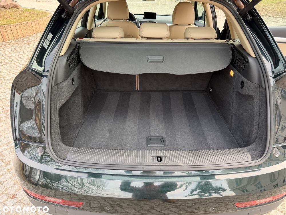 Audi Q3 2.0 TDI sport - 24