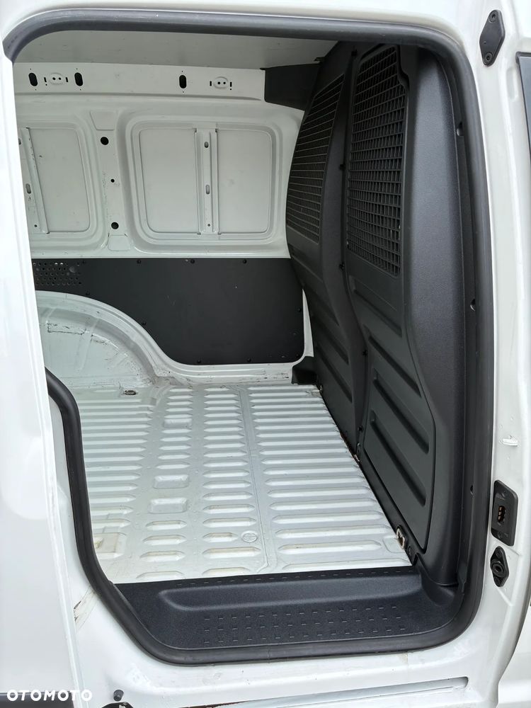 Volkswagen CADDY - 15