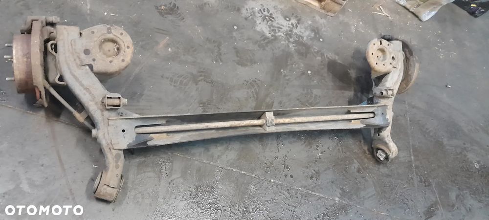 KIA SOUL I FL LIFT 1.6 CRDI BELKA TYLNA TYŁ OŚ KOMPLETNA TARCZE ZACISKI ABS nr. 46/6 - 5