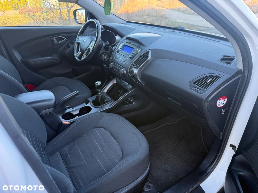Hyundai ix35 1.6 2WD blue Comfort - 12