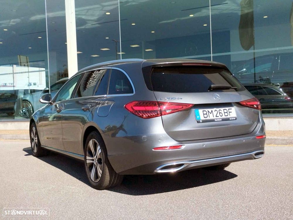 Mercedes-Benz C 300 de Avantgarde - 11