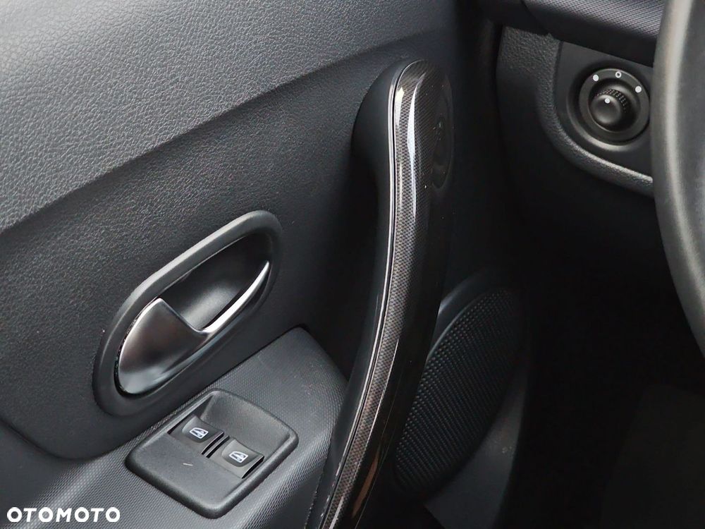 Dacia Sandero 1.0 SCe Laureate - 17
