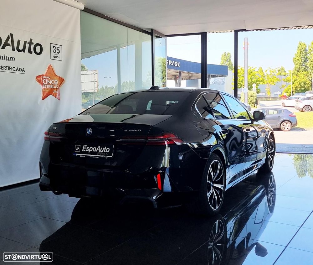 BMW i5 eDrive40 Pack Desportivo M Pro - 3