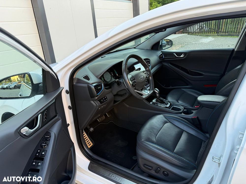 Hyundai IONIQ 1.6 141CP Exclusive - 15
