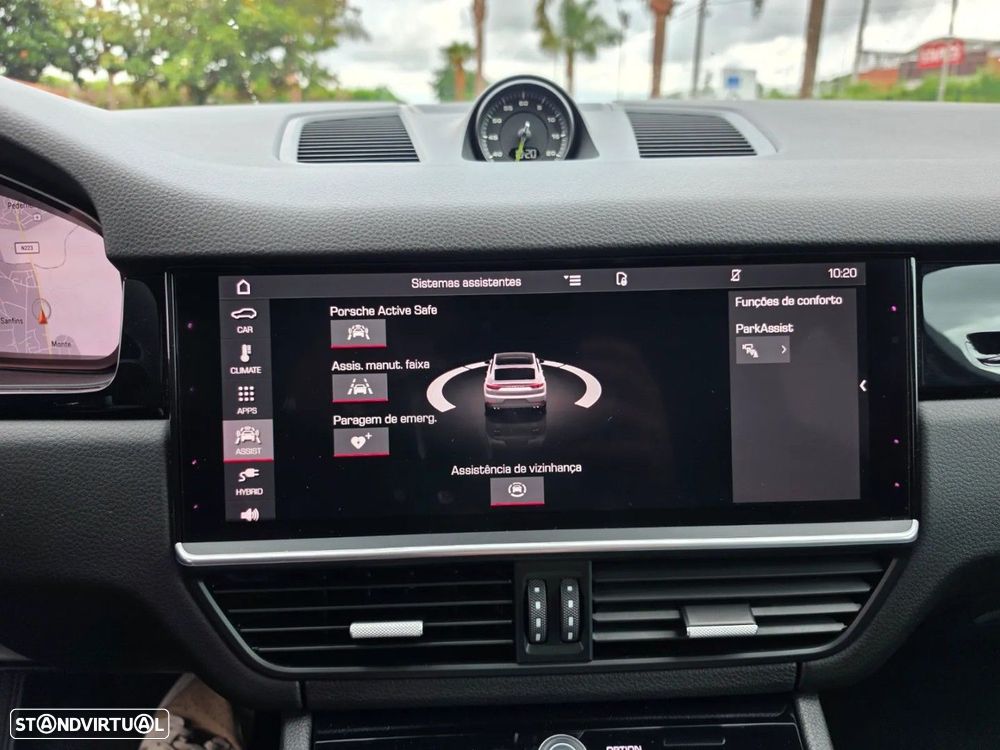 Porsche Cayenne Coupé E-Hybrid - 30