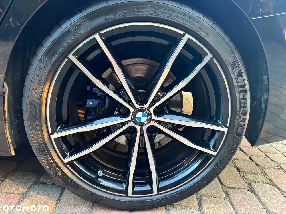 BMW Seria 3 320d xDrive mHEV M Sport - 16