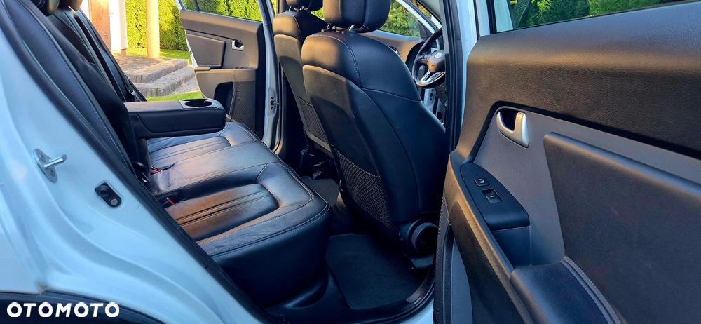 Kia Sportage 2,0 CRDI AWD Spirit - 12