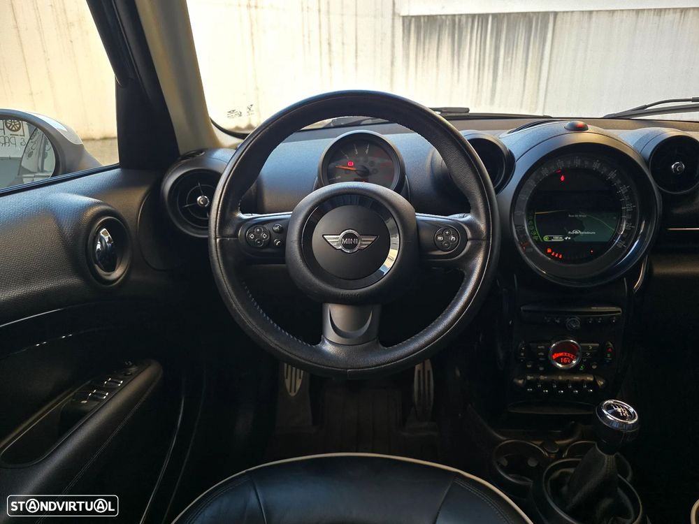 MINI Countryman Cooper SD ALL4 - 34