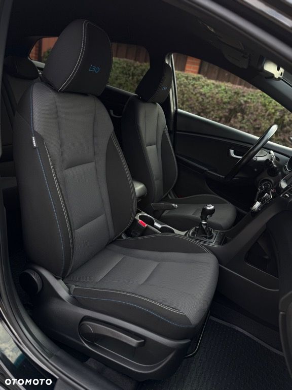 Hyundai i30 1.4 Premium - 34