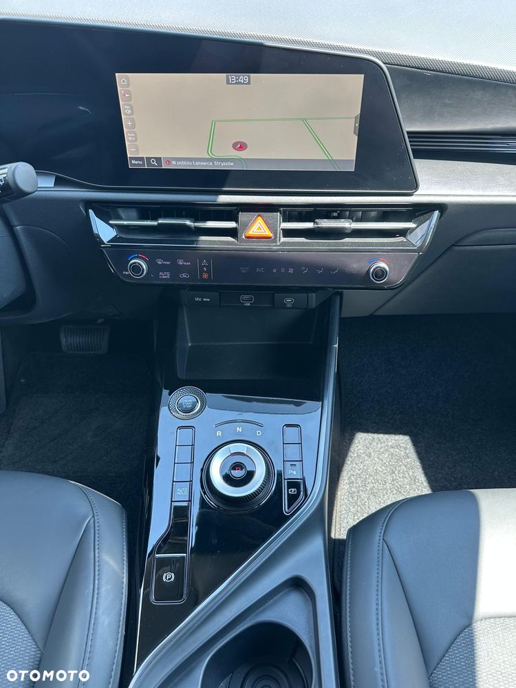 Kia Niro 1.6 GDI Hybrid L Business Line - 11