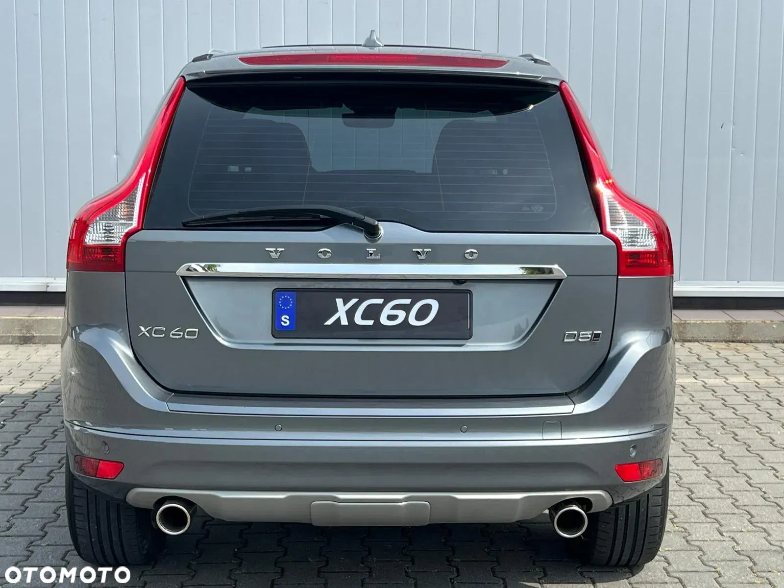 Volvo XC 60 2.4D AWD Summum - 38