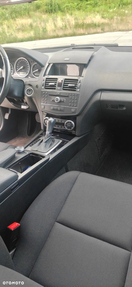 Mercedes-Benz Klasa C 200 CDI DPF Automatik - 17