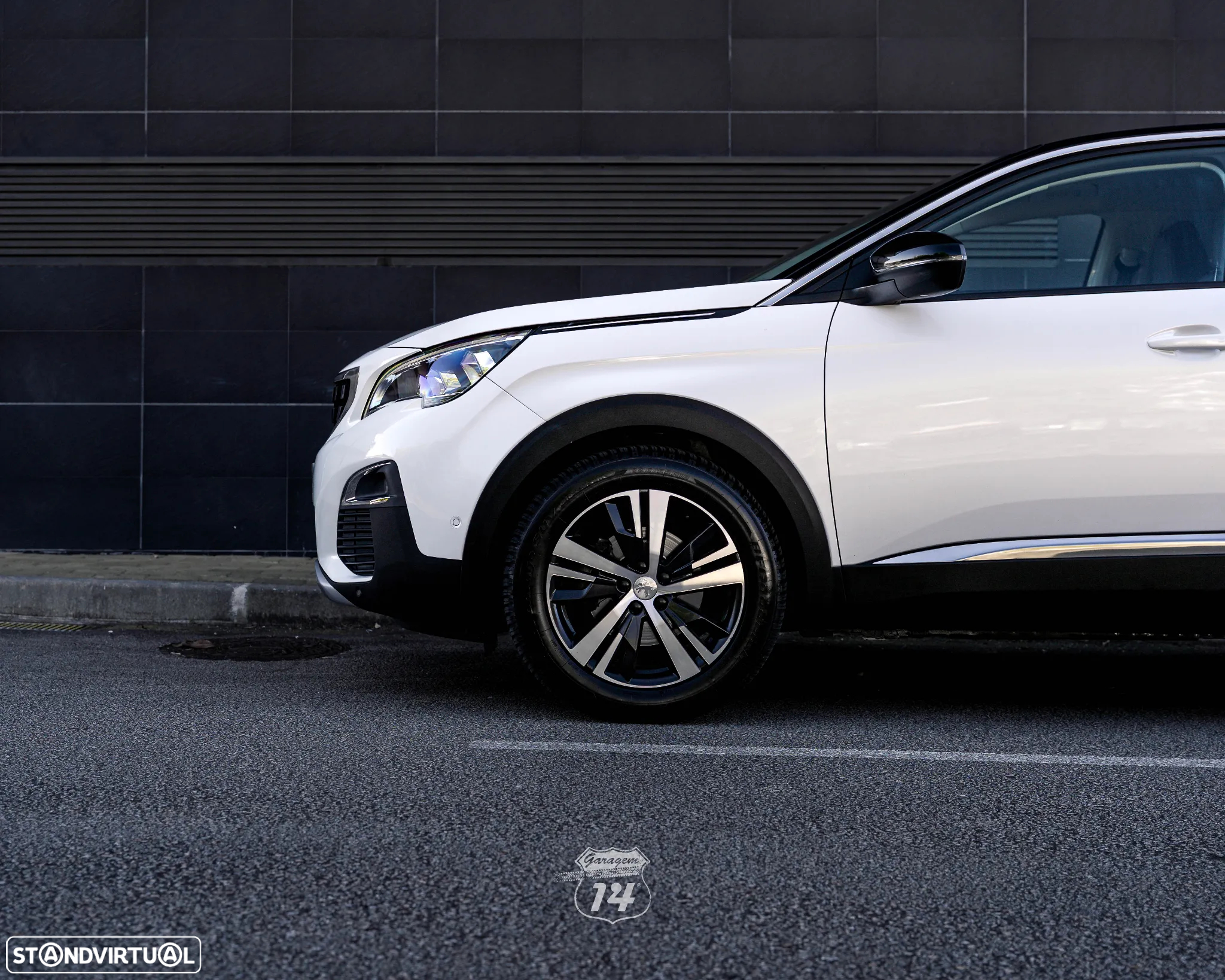 Peugeot 3008 1.2 PureTech Allure J18 - 22