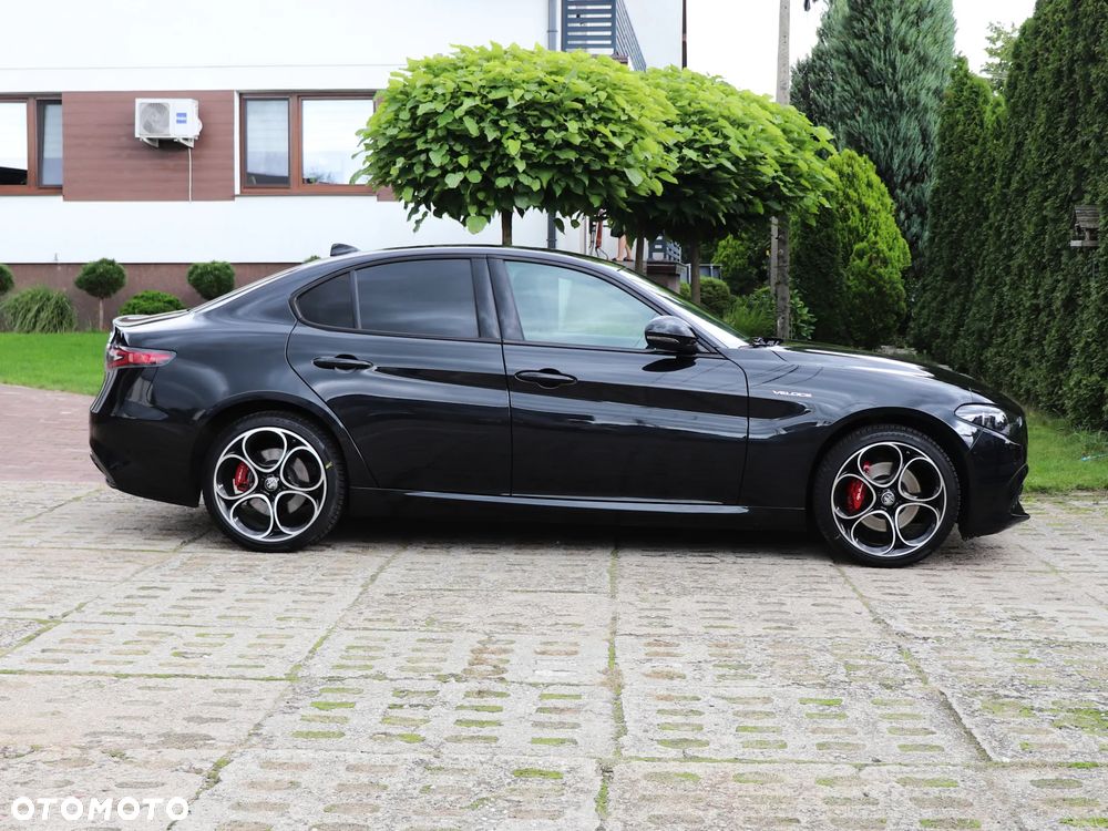 Alfa Romeo Giulia 2.0 Turbo Veloce Q4 - 16