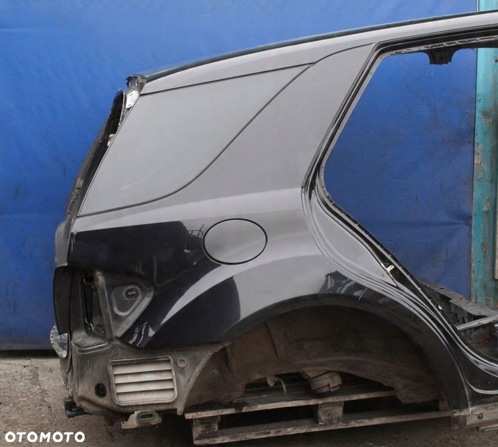 ĆWIARTKA BŁOTNIK TYŁ PRAWY MERCEDES ML W164 197 - 1
