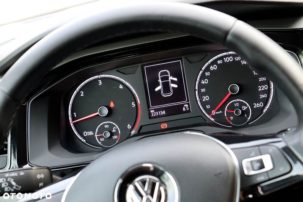 Volkswagen Polo 1.6 TDI SCR Comfortline - 19