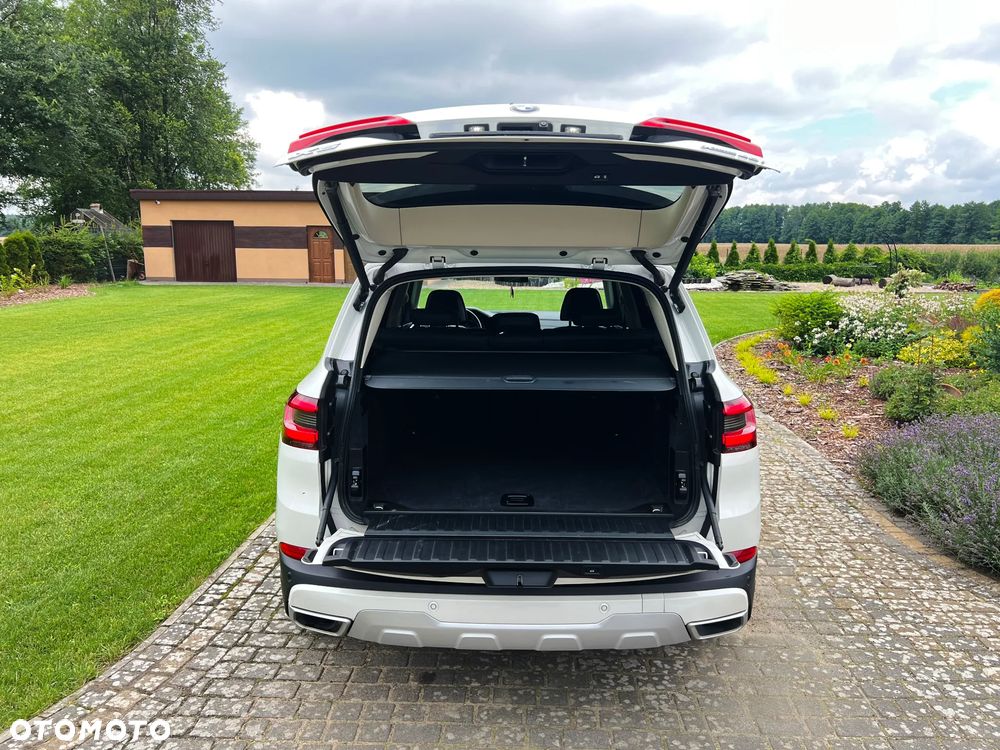 BMW X5 xDrive40i - 31