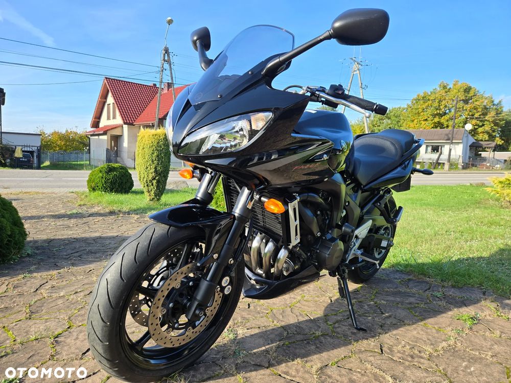 Yamaha FZ6 - 4