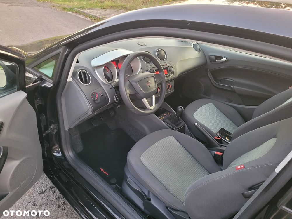 Seat Ibiza SC 1.4 16V Reference - 10