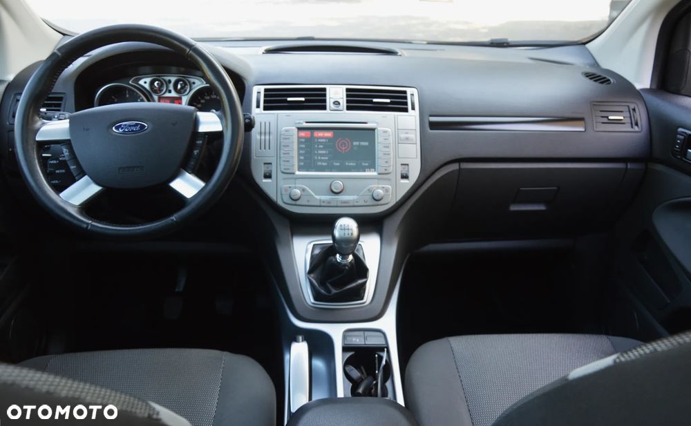 Ford Kuga - 20