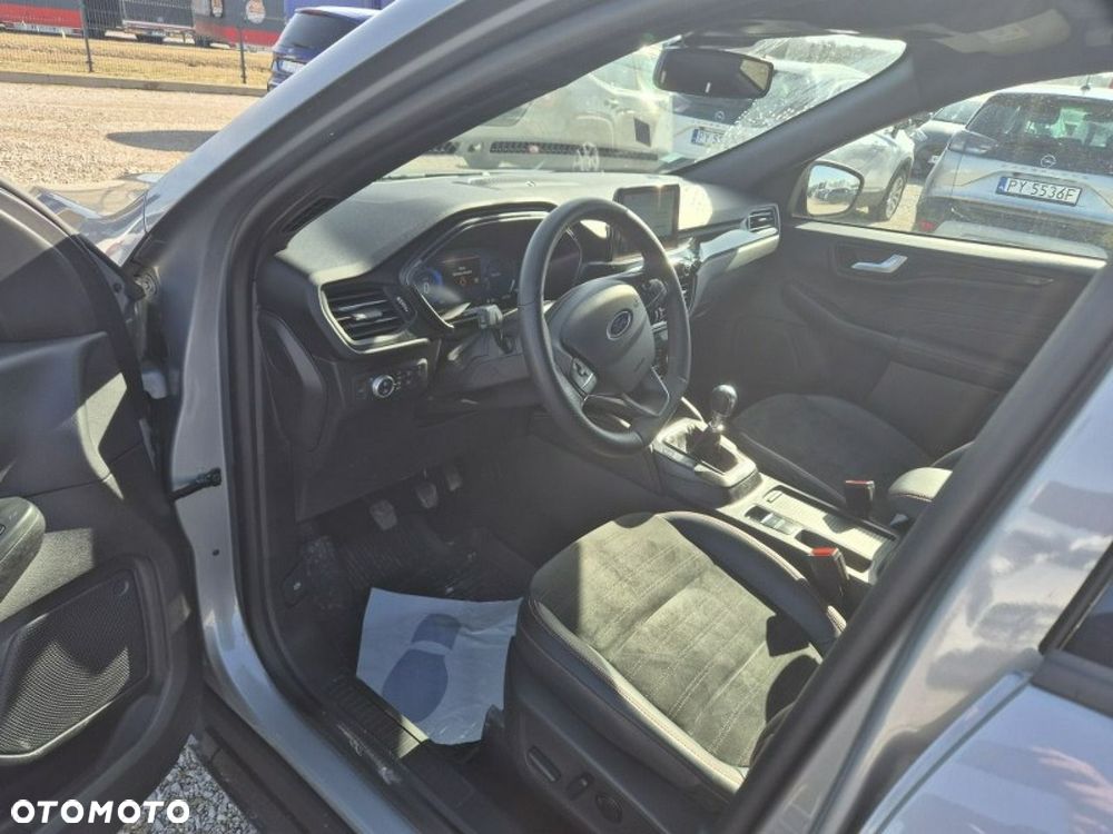 Ford Kuga - 11