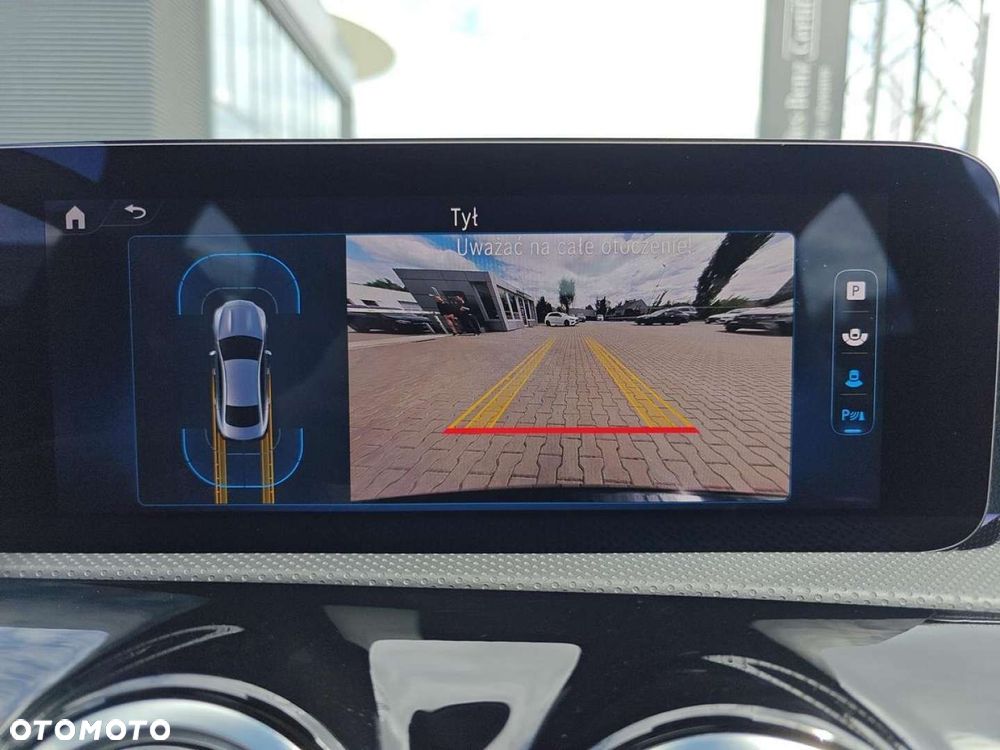 Mercedes-Benz CLA - 20