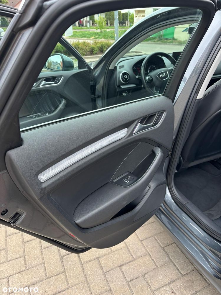 Audi A3 Limousine 1.6 TDI - 15