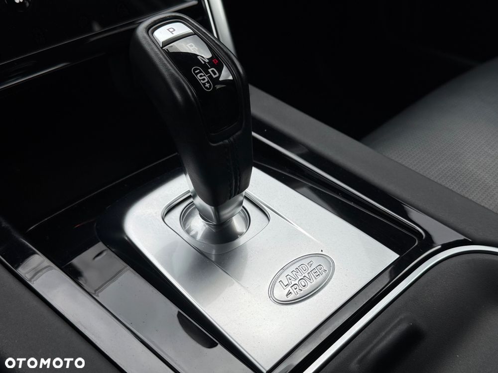 Land Rover Discovery Sport D165 Dynamic SE - 32