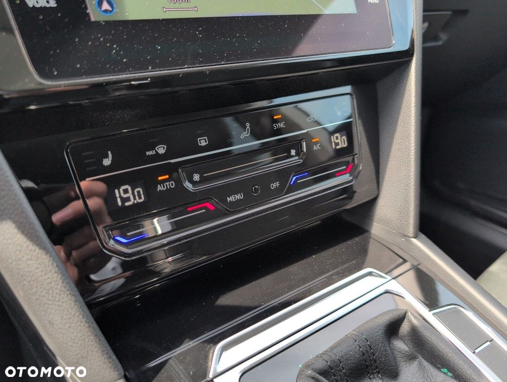 Volkswagen Arteon 2.0 TDI 4Motion Elegance DSG - 30