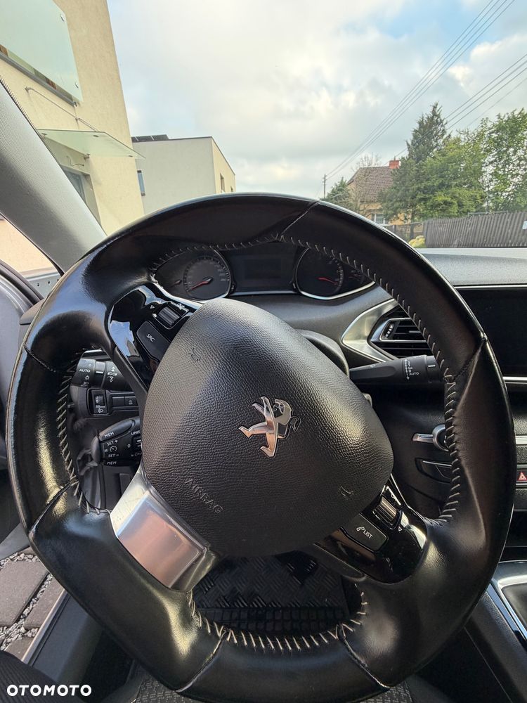 Peugeot 308 1.5 BlueHDi Active S&S - 17