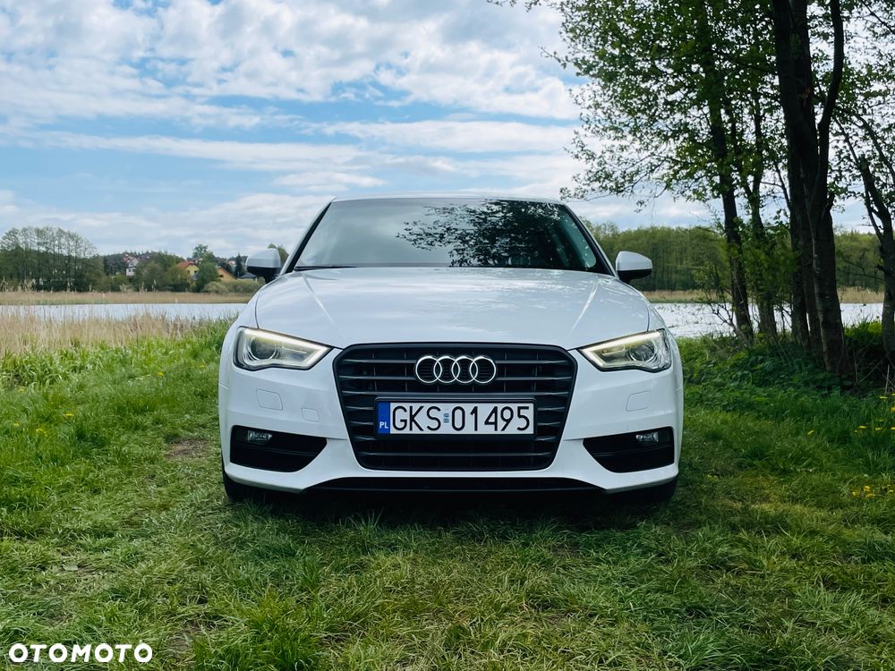 Audi A3 Sportback 1.8 TFSI Attraction S tronic - 1