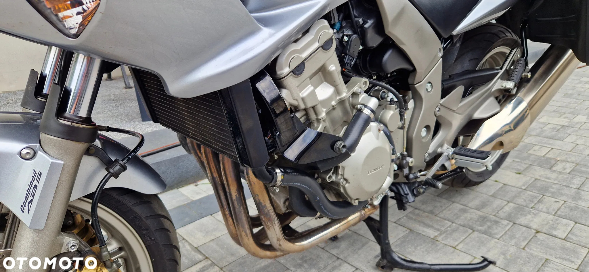 Honda CBF - 12