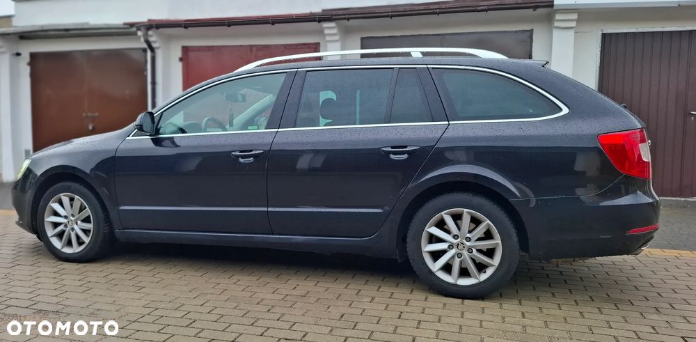 Skoda Superb 2.0 TDI 4x4 Ambition DSG - 9