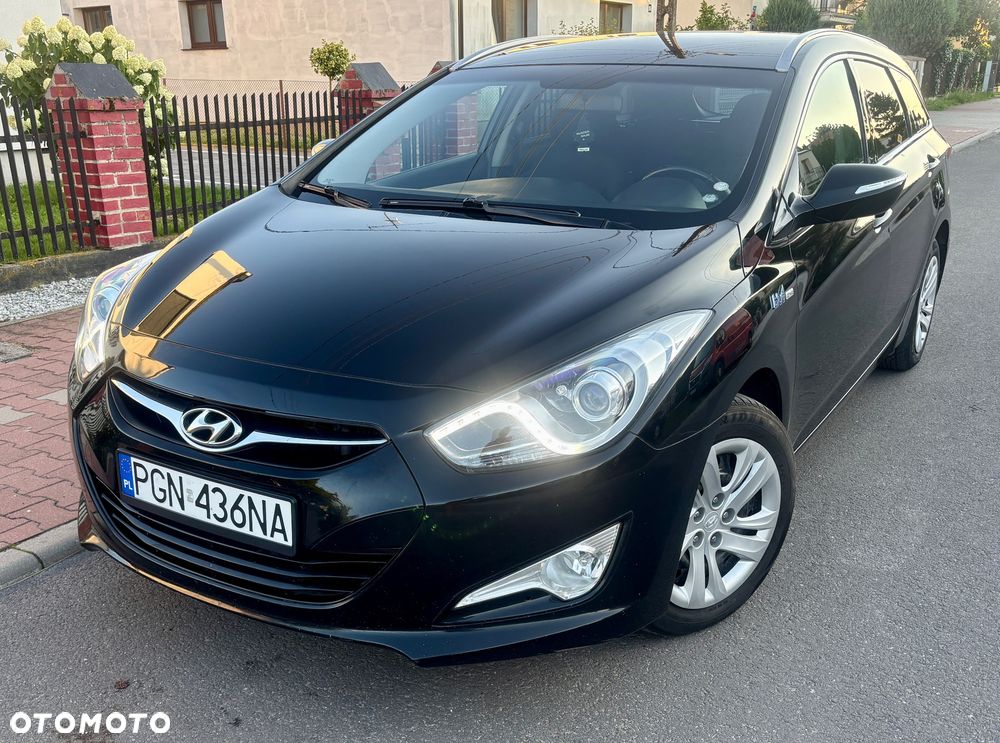 Hyundai i40 Kombi blue 1.7 CRDi Style - 1