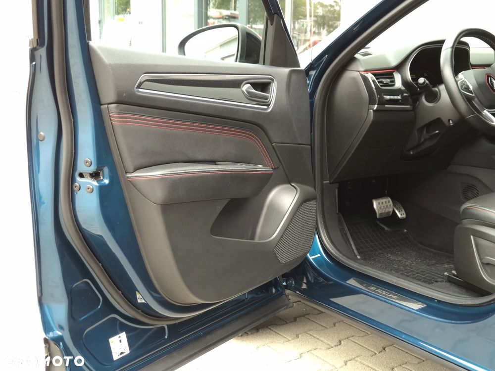 Renault Arkana 1.6 E-TECH R.S Line MMT - 16