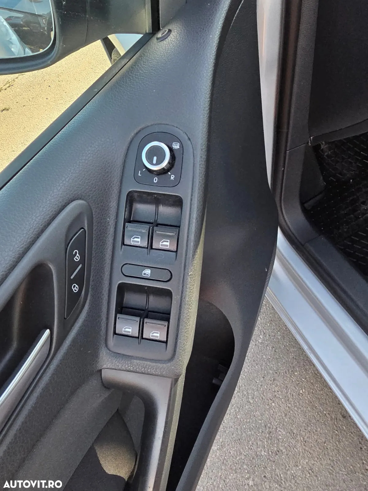 Volkswagen Golf - 13