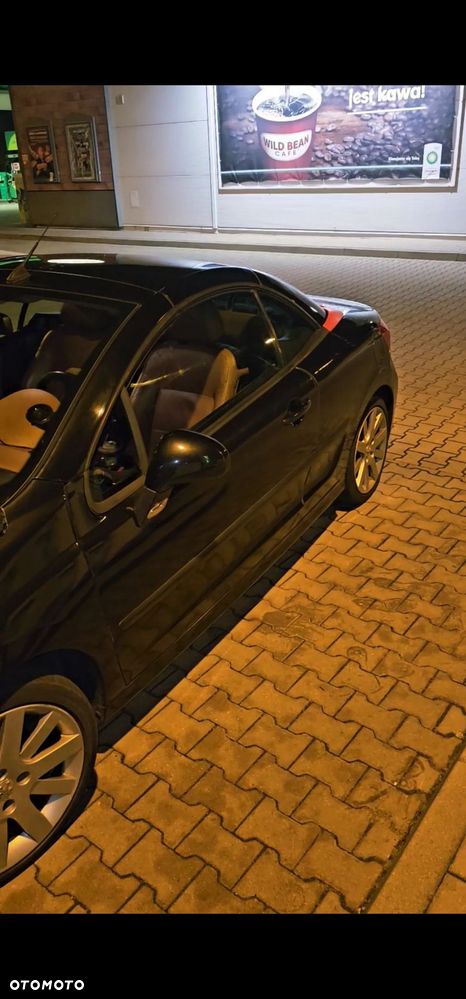 Peugeot 207 CC 150 THP Premium - 12