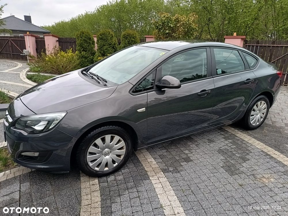Opel Astra 1.4 T Active - 1