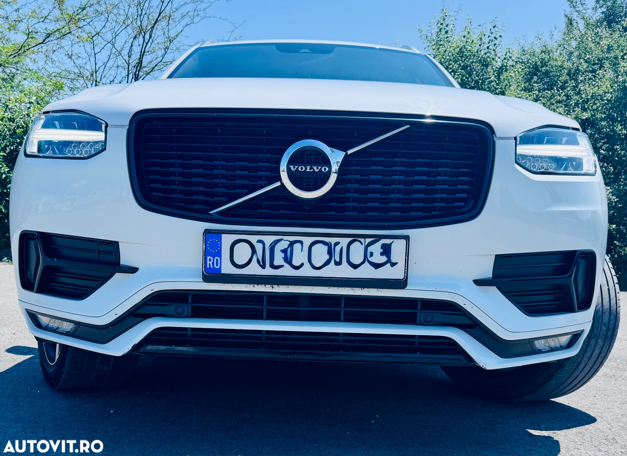 Volvo XC 90 D5 AWD R-Design - 9