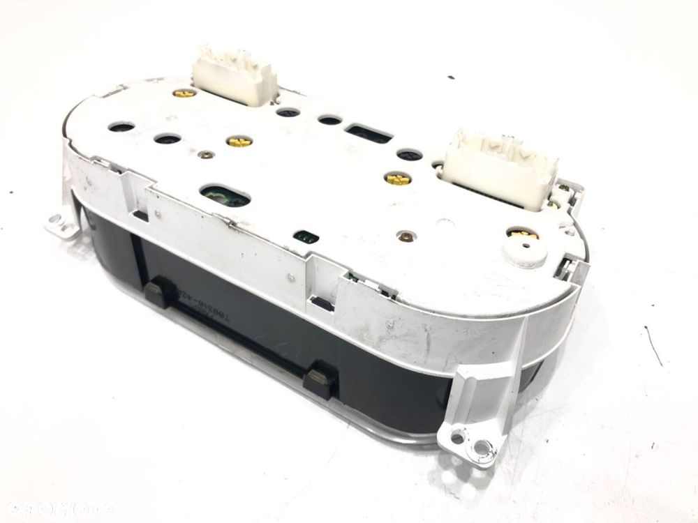 LICZNIK  MITSUBISHI OUTLANDER I (CU_W) 2001 - 2008 2.0 (CU2W) 100 kW [136 KM] benzyna 2003 - 2006 - 2