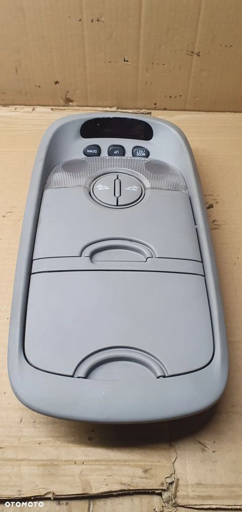 Lampka podsufitki oświetlenie kabiny Kia Sorento I 940A0-3E010 - 6