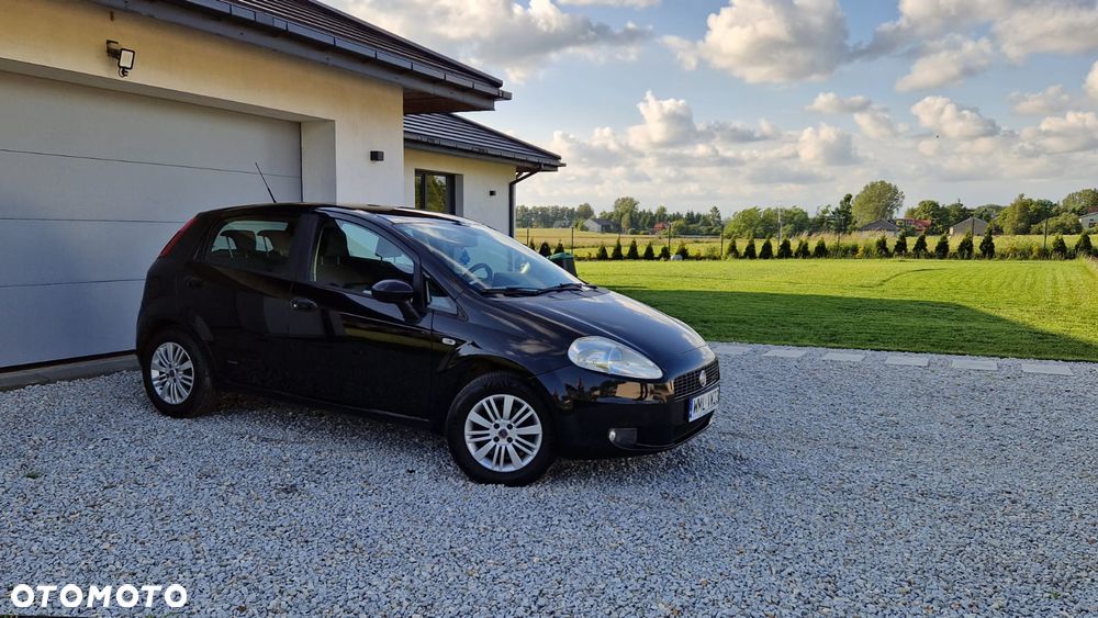 Fiat Grande Punto - 2