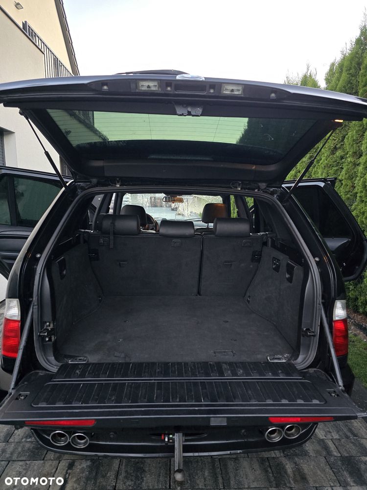 BMW X5 4.4i - 22