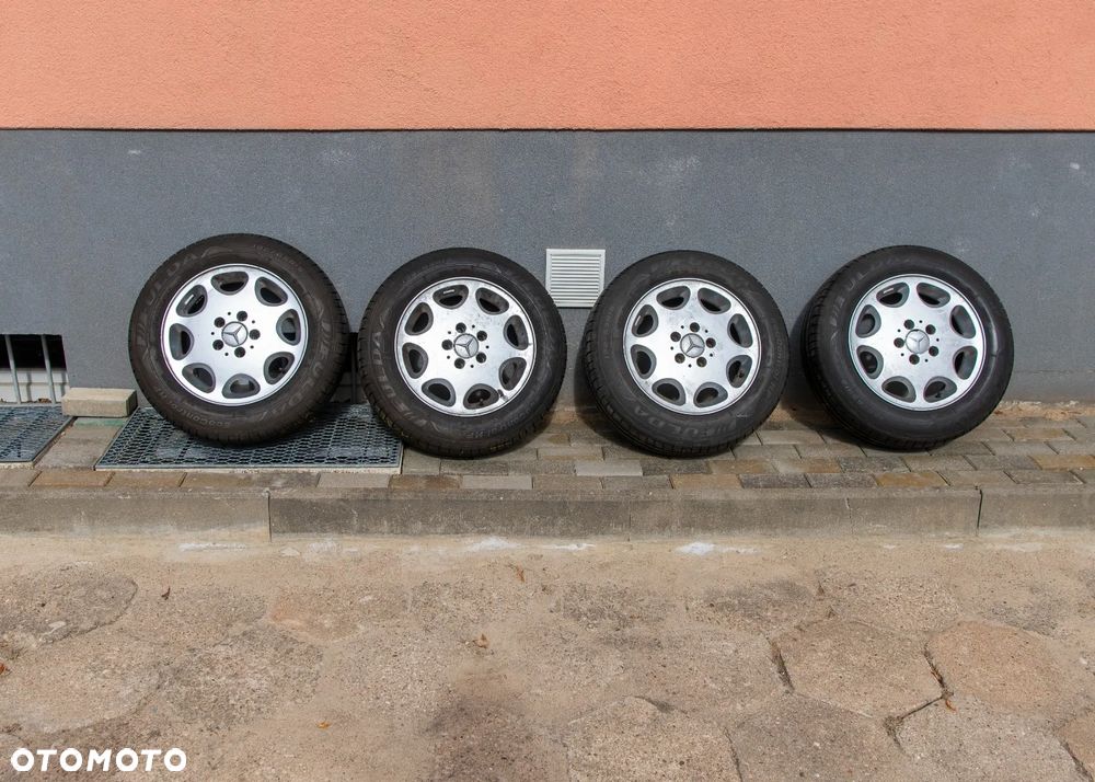 Mercedes-Benz W124 (1984-1993) - 14