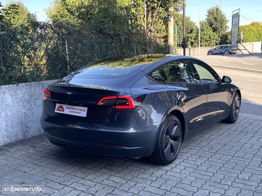Tesla Model 3 Standard RWD - 3