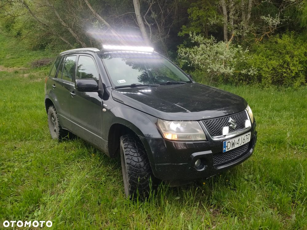 Suzuki Grand Vitara 1.9 DDiS Comfort DPF Limited - 25
