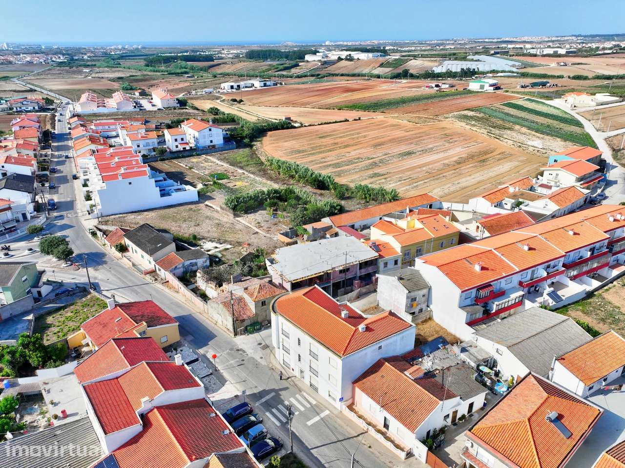 Apartamento T2 com Varanda & Parqueamento Privado, a 1 km da Pr... - Grande imagem: 3/18